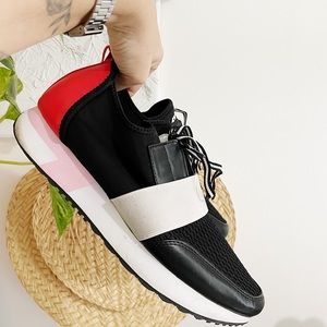 Steve Madden shoes 
Size 9